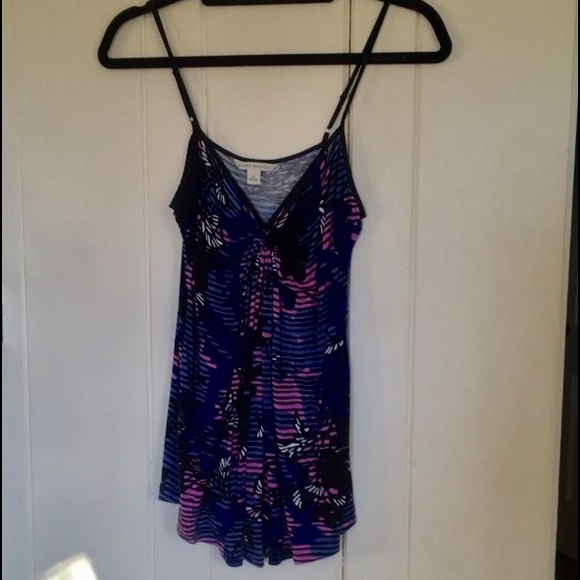 Fun summery strappy tank from Banana Republic - Picture 1 of 2
